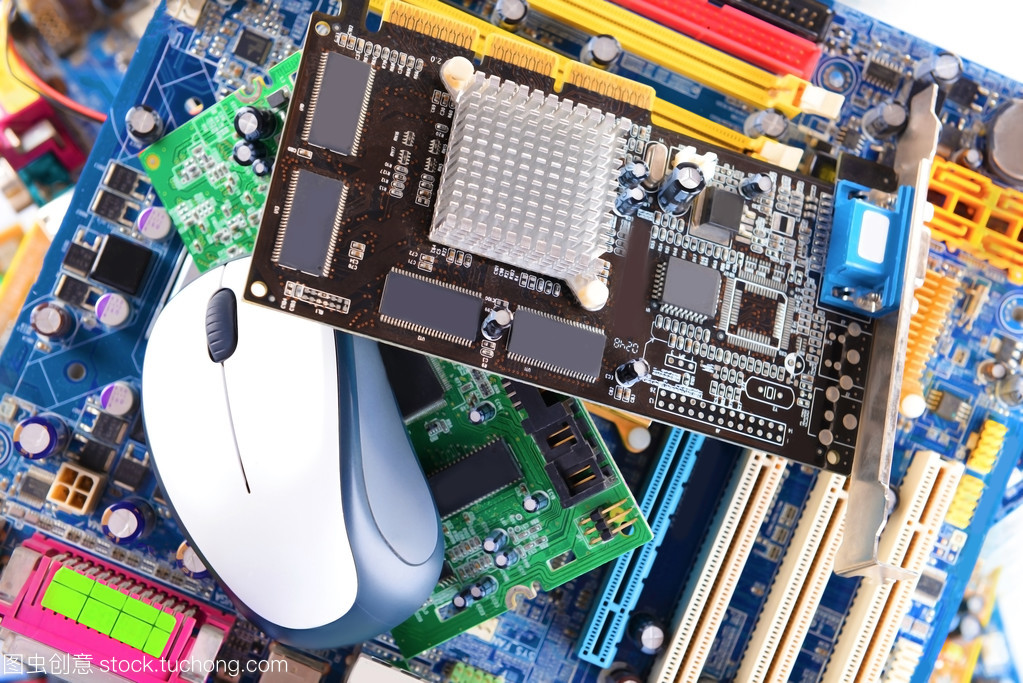 电脑主板关闭与家电销售的关联分析